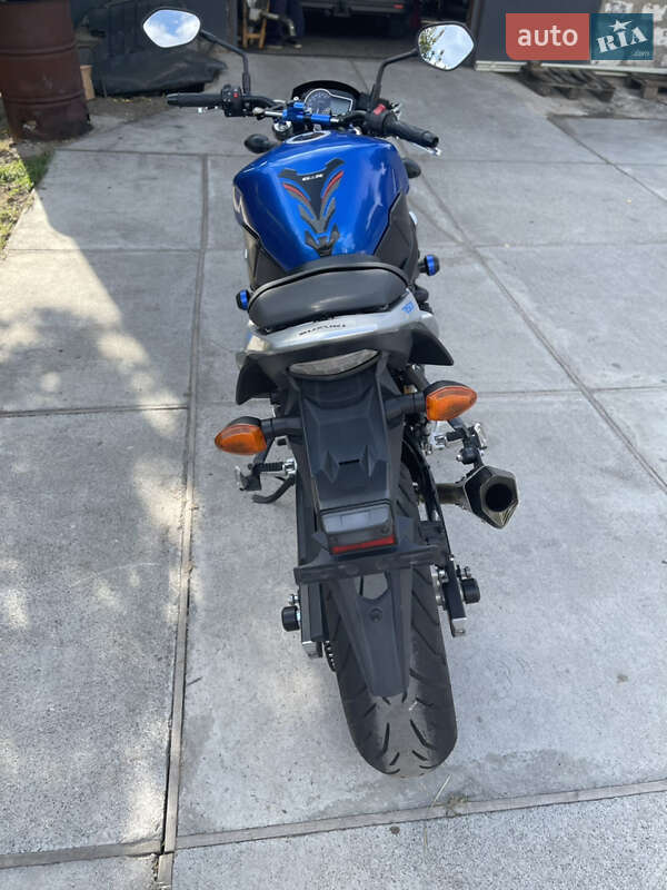 Мотоцикл Классик Suzuki GSR 750 2014 в Богодухове