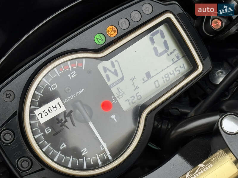 Мотоцикл Без обтекателей (Naked bike) Suzuki GSR 750 2012 в Львове фото 10 Мотоцикл Без обтекателей (Naked bike) Suzuki GSR 750 2012 в Львове