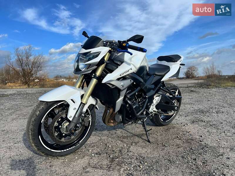 Мотоцикл Без обтекателей (Naked bike) Suzuki GSR 750 2012 в Харькове фото 2 Мотоцикл Без обтекателей (Naked bike) Suzuki GSR 750 2012 в Харькове