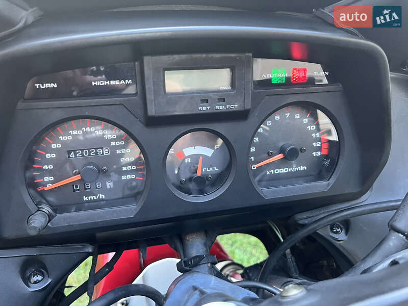 Мотоцикл Спорт-туризм Suzuki GSX 1100F 1995 в Івано-Франківську фото 9 Мотоцикл Спорт-туризм Suzuki GSX 1100F 1995 в Івано-Франківську