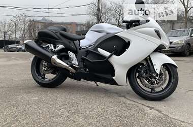 Спортбайк Suzuki GSX 1300R Hayabusa 2009 в Дніпрі