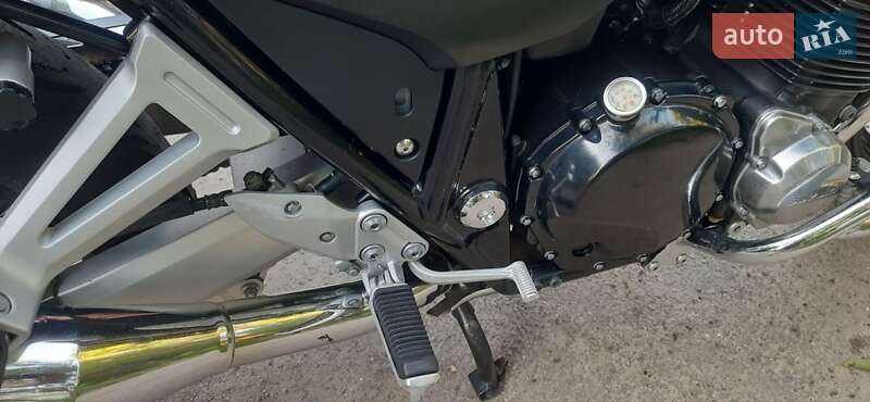 Мотоцикл Классик Suzuki GSX 1400 2003 в Крыжополе