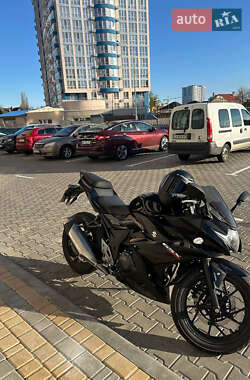 Спортбайк Suzuki GSX 250R 2021 в 