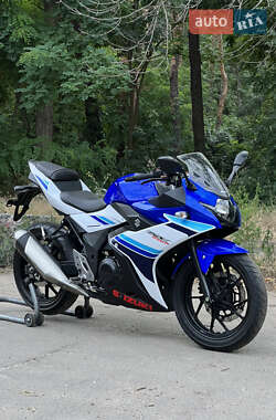 Спортбайк Suzuki GSX 250R 2017 в 