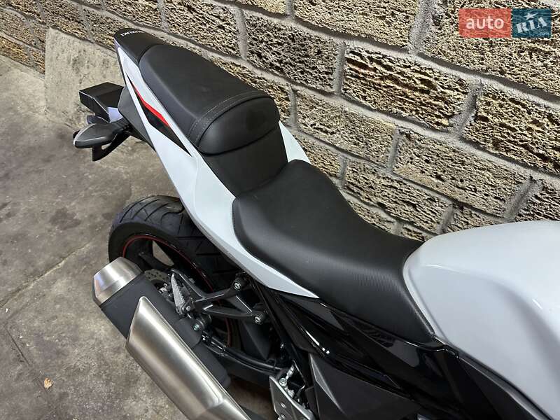 Спортбайк Suzuki GSX 250R 2023 в Одессе