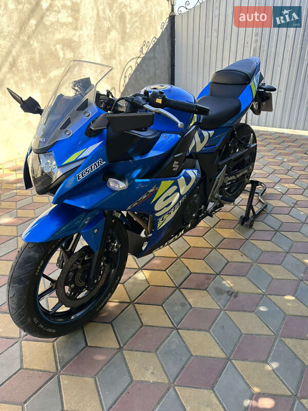 Спортбайк Suzuki GSX 250R 2021 в 