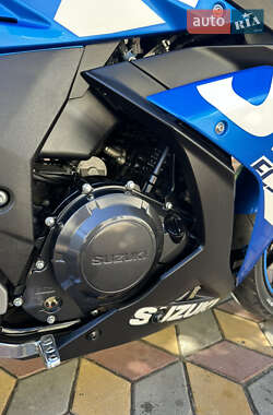Спортбайк Suzuki GSX 250R 2021 в 