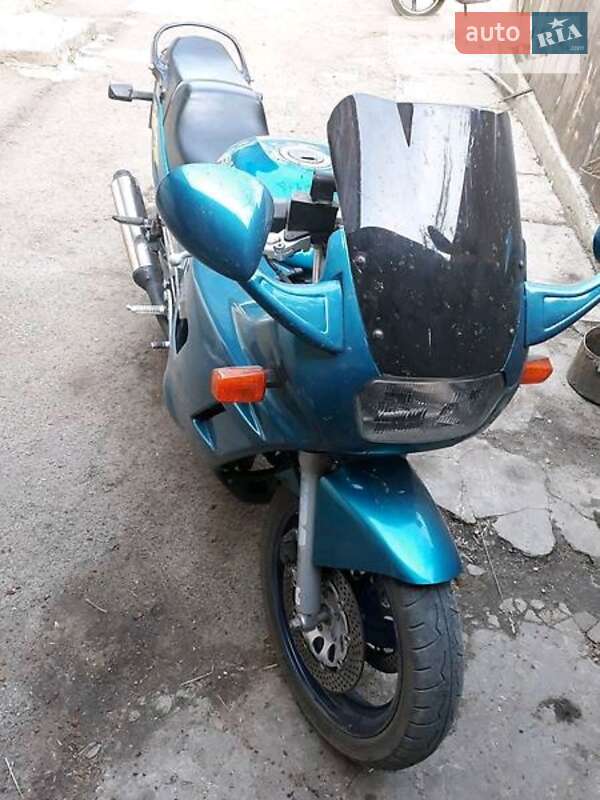 Спортбайк Suzuki GSX 600F 1998 в Луцке