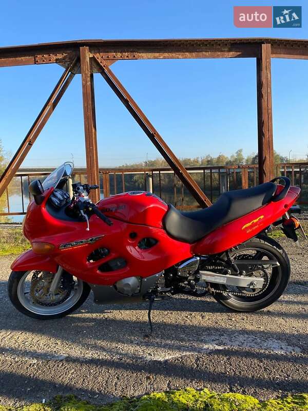 Мотоцикл Спорт-туризм Suzuki GSX 600F 1999 в Чернівцях