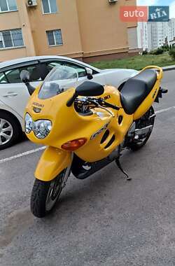 Мотоцикл Спорт-туризм Suzuki GSX 600F 2000 в 