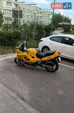 Мотоцикл Спорт-туризм Suzuki GSX 600F 2000 в 