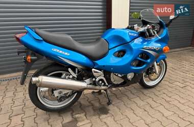 Мотоцикл Спорт-туризм Suzuki GSX 600F 2000 в Луцке