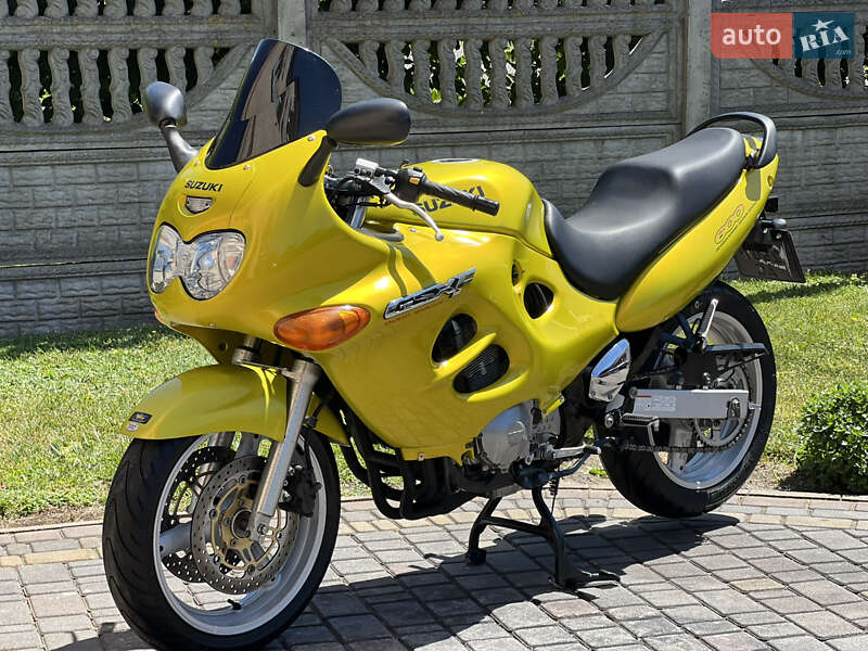 Мотоцикл Спорт-туризм Suzuki GSX 600F 1999 в Буске