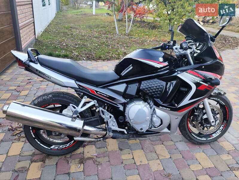 Спортбайк Suzuki GSX 650F 2008 в Харькове фото 2 Спортбайк Suzuki GSX 650F 2008 в Харькове