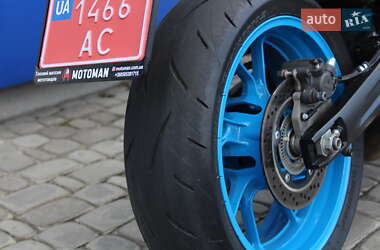 Мотоцикл Без обтекателей (Naked bike) Suzuki GSX 8S 2023 в 