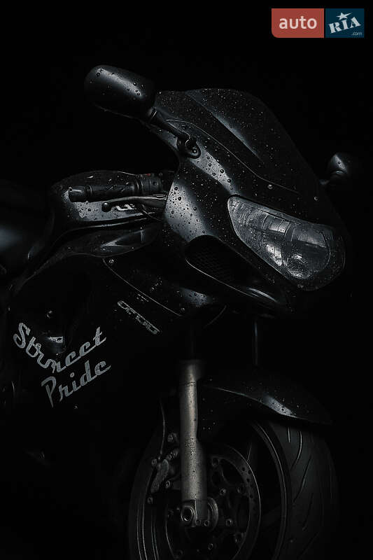 Спортбайк Suzuki GSX-R 1000 2005 в Житомирі