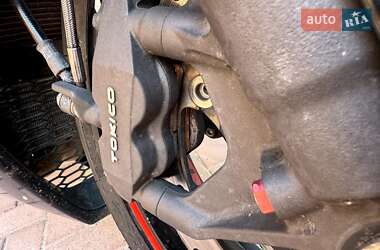 Спортбайк Suzuki GSX-R 1000 2006 в 