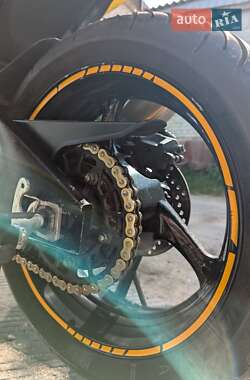 Спортбайк Suzuki GSX-R 1000 2008 в 