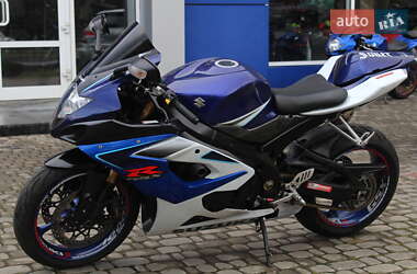 Спортбайк Suzuki GSX-R 1000 2006 в 