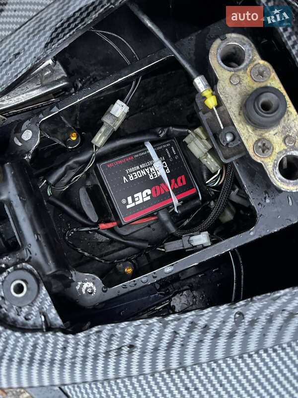 Спортбайк Suzuki GSX-R 1000 2006 в Пирятині