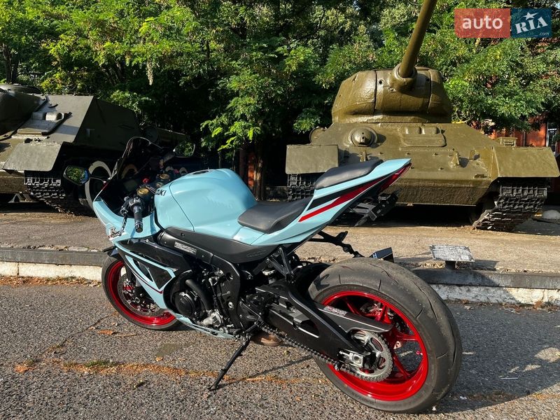 Suzuki GSX-R 1000 2024