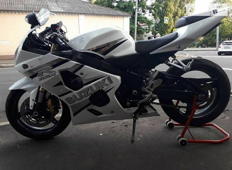 Спортбайк Suzuki GSX-R 1100 2005 в Харкові