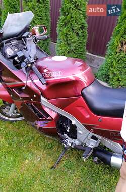 Спортбайк Suzuki GSX-R 1100 1996 в 