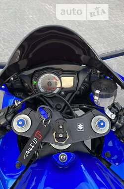Спортбайк Suzuki GSX-R 600 2007 в 