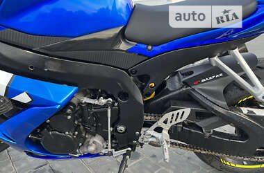 Спортбайк Suzuki GSX-R 600 2007 в 