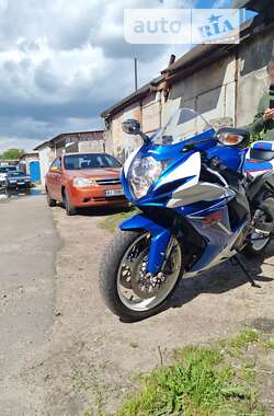 Спортбайк Suzuki GSX-R 600 2013 в Киеве