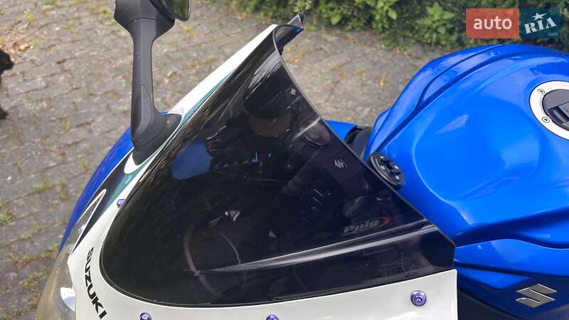 Спортбайк Suzuki GSX-R 600 2013 в Борисполе фото 5 Спортбайк Suzuki GSX-R 600 2013 в Борисполе