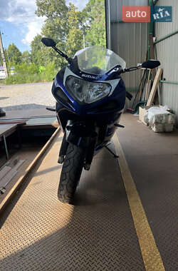 Спортбайк Suzuki GSX-R 600 2003 в 