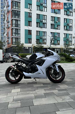 Спортбайк Suzuki GSX-R 600 2016 в Києві