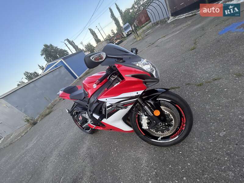 Спортбайк Suzuki GSX-R 600 2012 в Киеве
