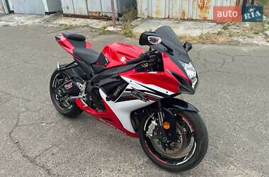 Спортбайк Suzuki GSX-R 600 2013 в Киеве