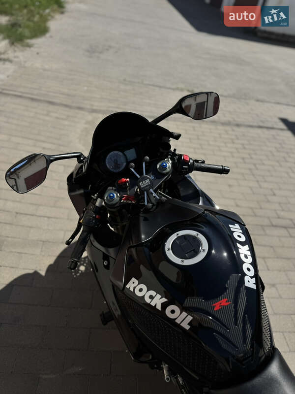 Спортбайк Suzuki GSX-R 600 2008 в Одессе фото 8 Спортбайк Suzuki GSX-R 600 2008 в Одессе