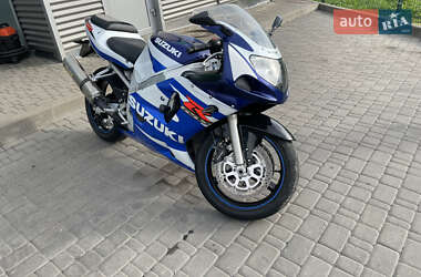 Спортбайк Suzuki GSX-R 600 2002 в 
