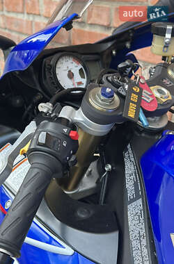 Спортбайк Suzuki GSX-R 600 2007 в 