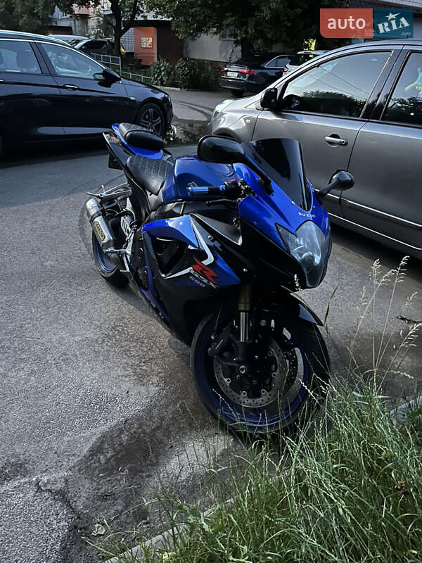 Спортбайк Suzuki GSX-R 600 2007 в Обухове