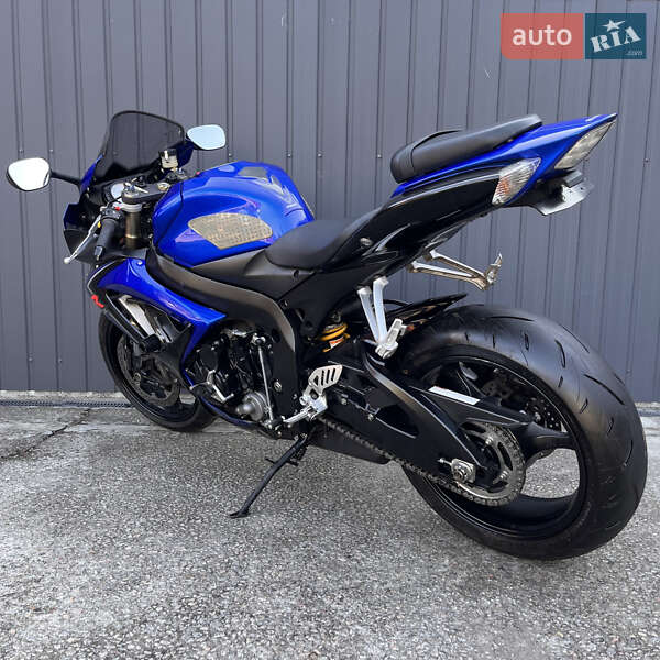 Спортбайк Suzuki GSX-R 600 2006 в Марганце