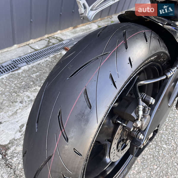 Спортбайк Suzuki GSX-R 600 2006 в Марганце