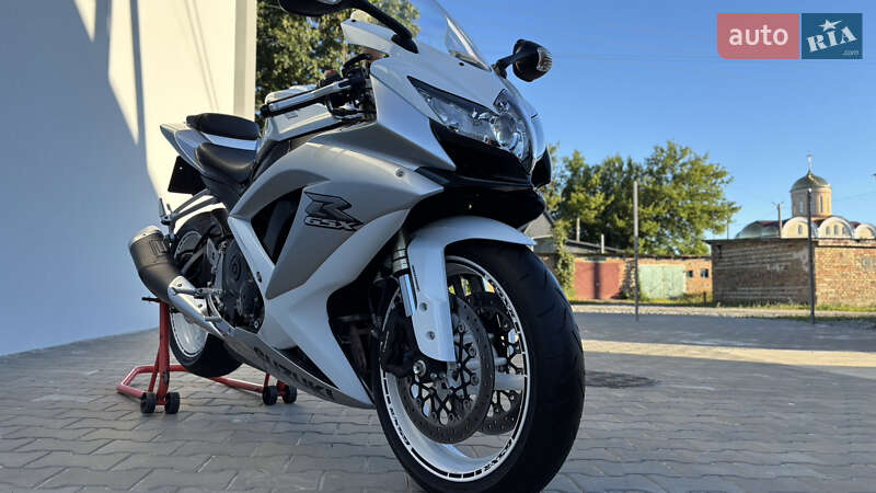 Спортбайк Suzuki GSX-R 600 2008 в Ровно