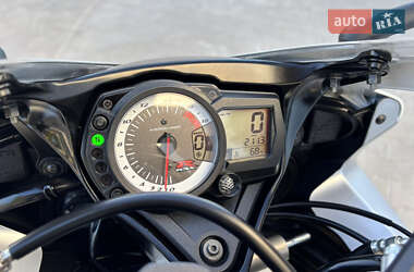 Спортбайк Suzuki GSX-R 600 2008 в 