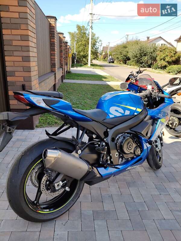 Спортбайк Suzuki GSX-R 600 2018 в Белогородке