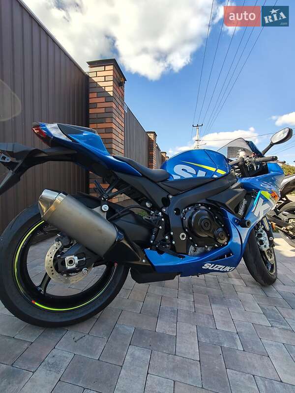 Спортбайк Suzuki GSX-R 600 2018 в Белогородке