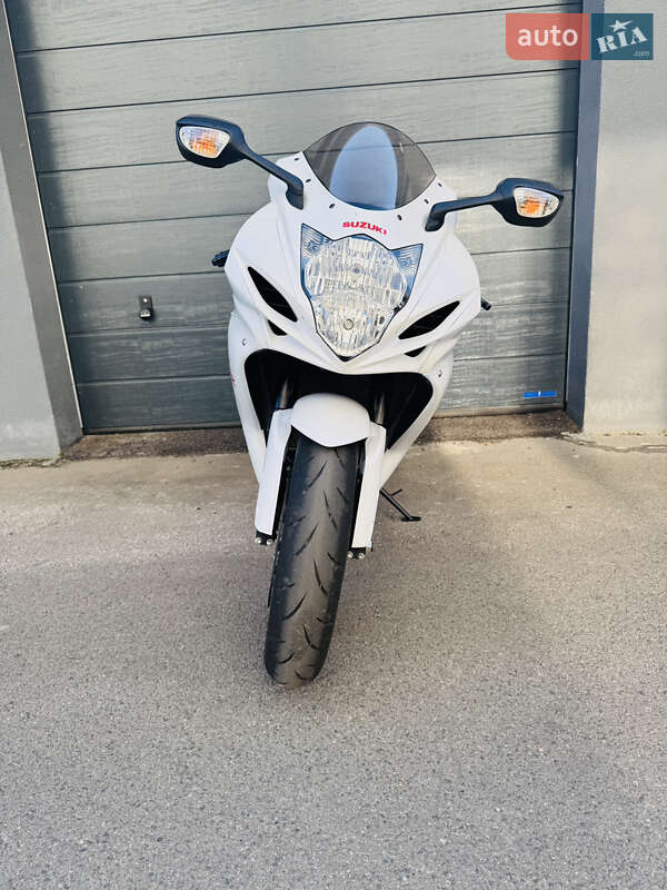 Спортбайк Suzuki GSX-R 600 2019 в Чернигове