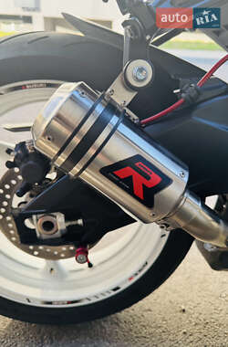 Спортбайк Suzuki GSX-R 600 2019 в 