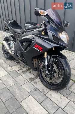 Спортбайк Suzuki GSX-R 600 2006 в 