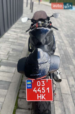 Спортбайк Suzuki GSX-R 600 2006 в 