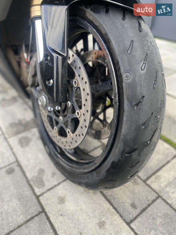 Спортбайк Suzuki GSX-R 600 2006 в Луцке